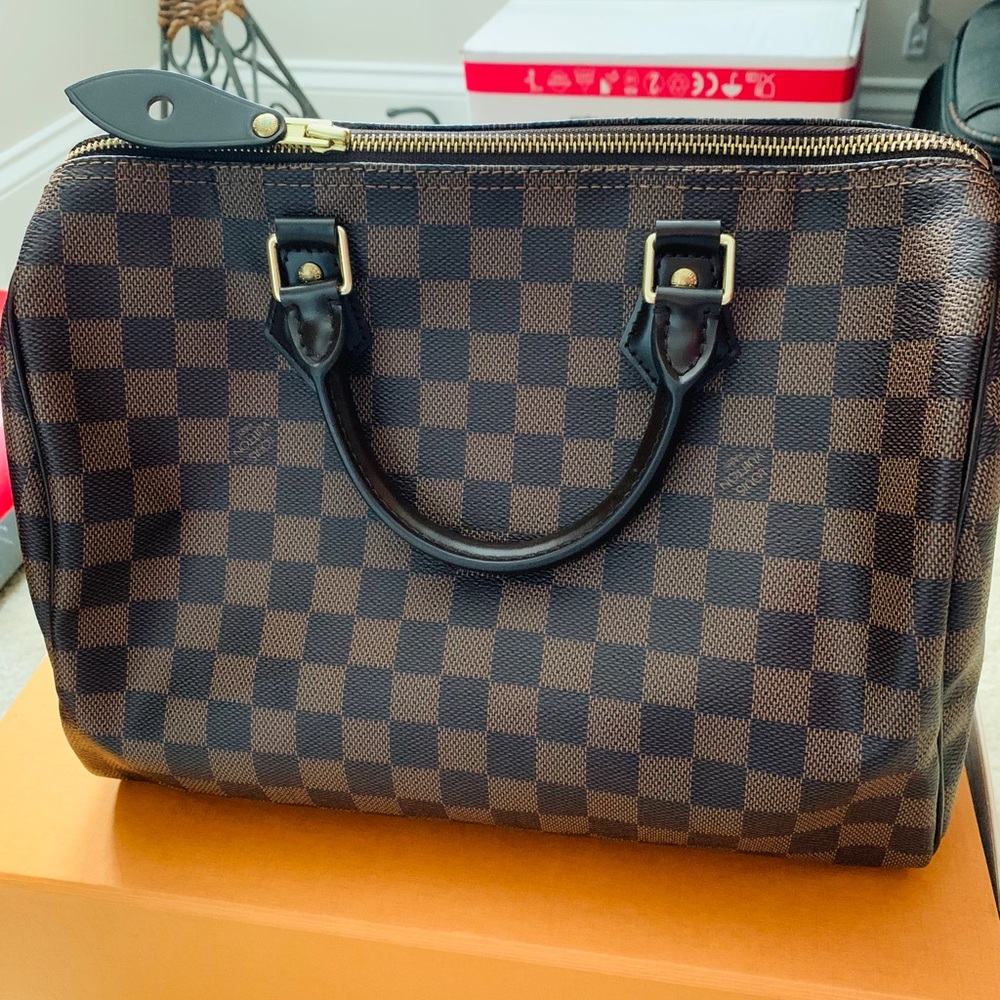 LV speedy 30 like new condition